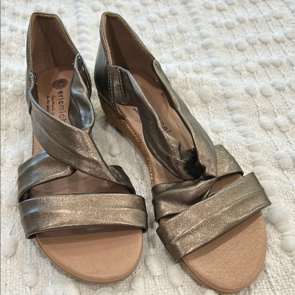 Eric Michael Bronze  Colored Leather Sandals Made In Spain  Size 9